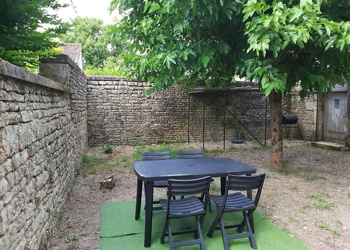 Gitevdelacour 度假居 Sainte-Meme